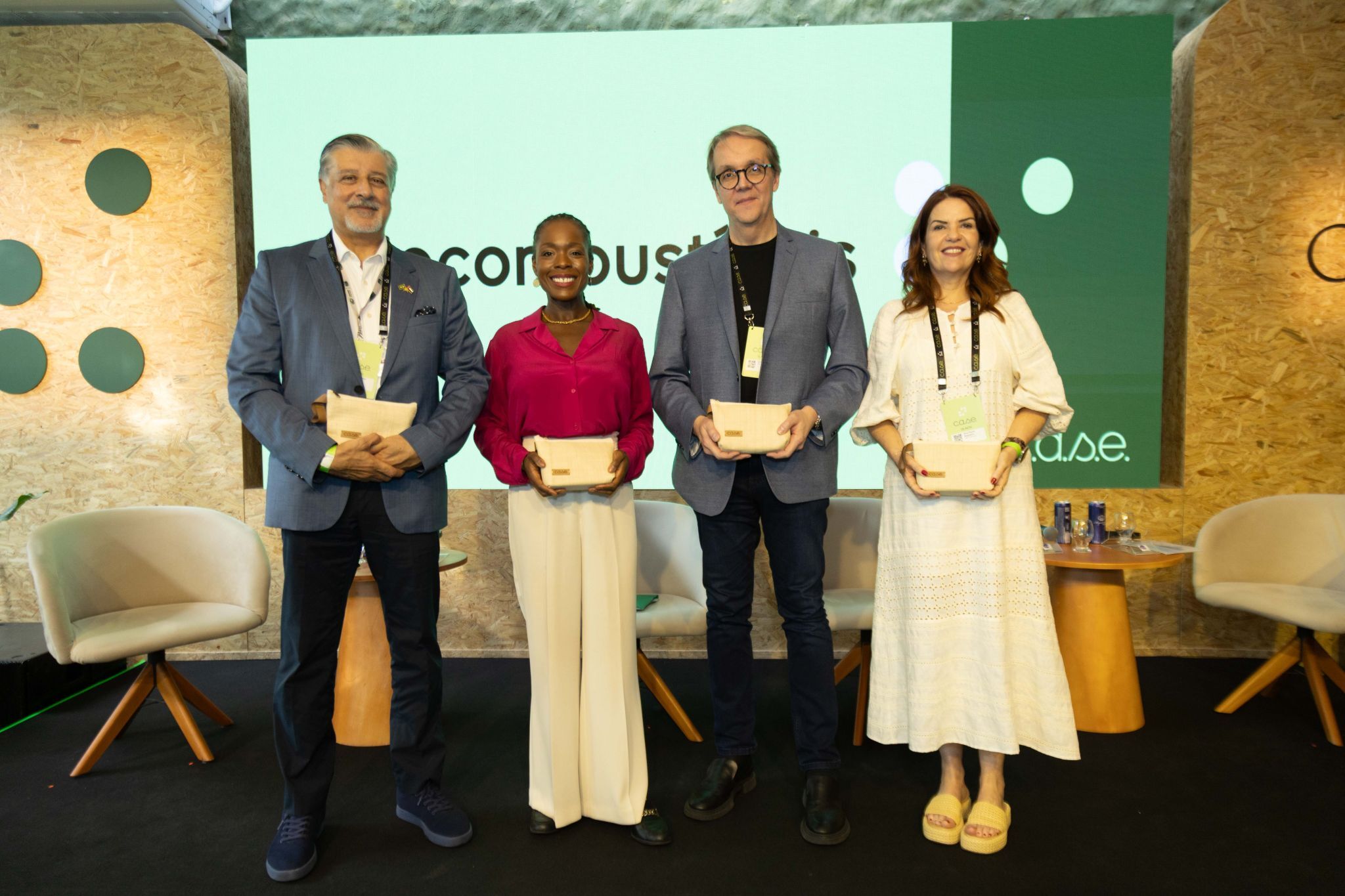 Diretora do CINE participa de painéis da COP30 em Belém